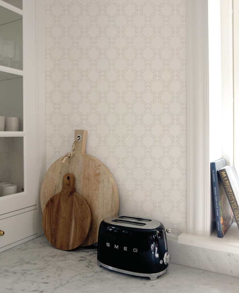 Fiona - Ornamental Leaves