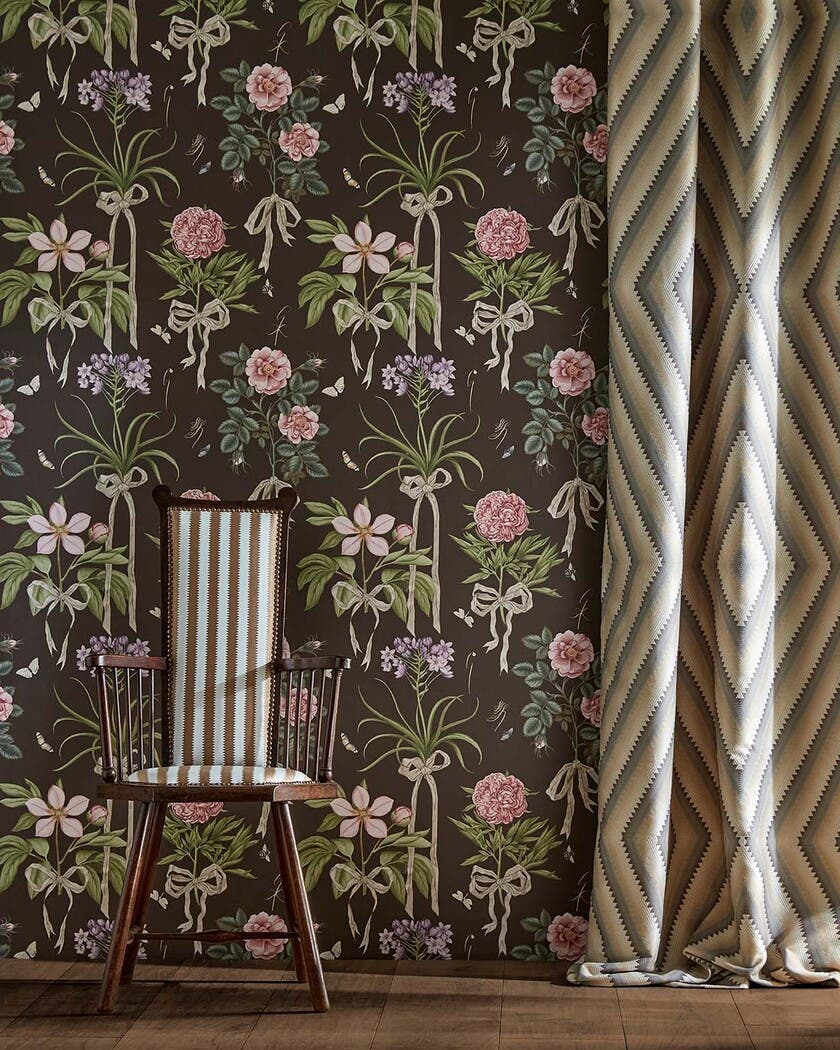 Cupid`s Beau Morel/Mantle Sanderson x Giles Deacon